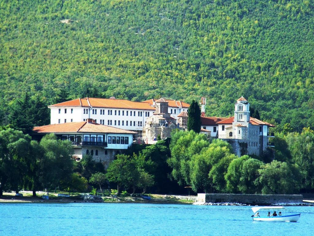 Hotel St. Naum Ljubanista Bagian luar foto