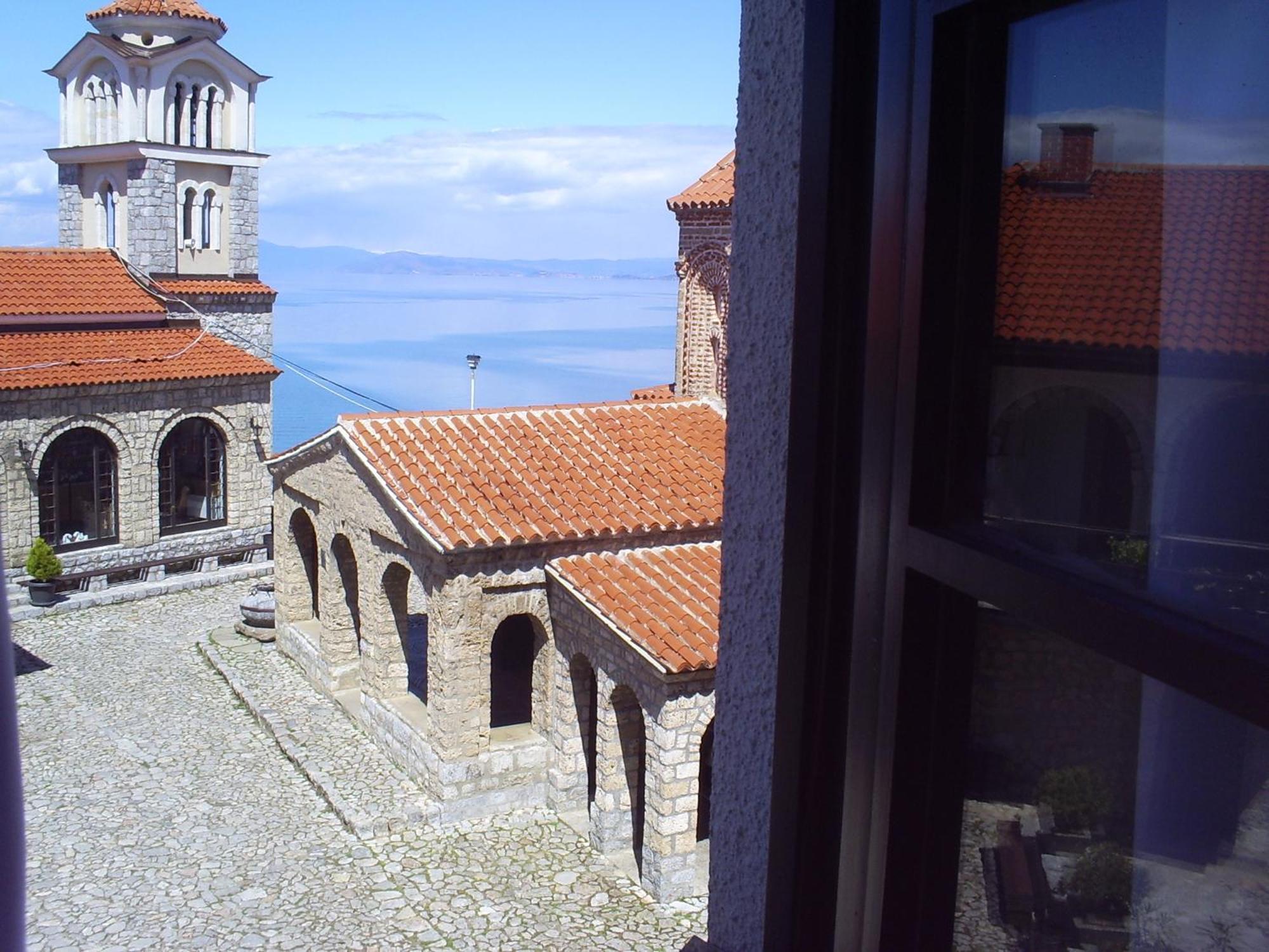 Hotel St. Naum Ljubanista Bagian luar foto